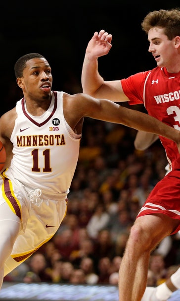 No. 19 Wisconsin holds off Minnesota 56-51; 6th win in a row